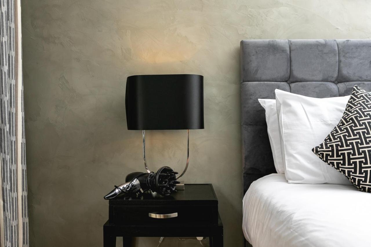 Penthousestays Nr Notting Hill - Luxury 2 Bedroom King Bed Apartment - Near Portobello Road Лондон Екстер'єр фото